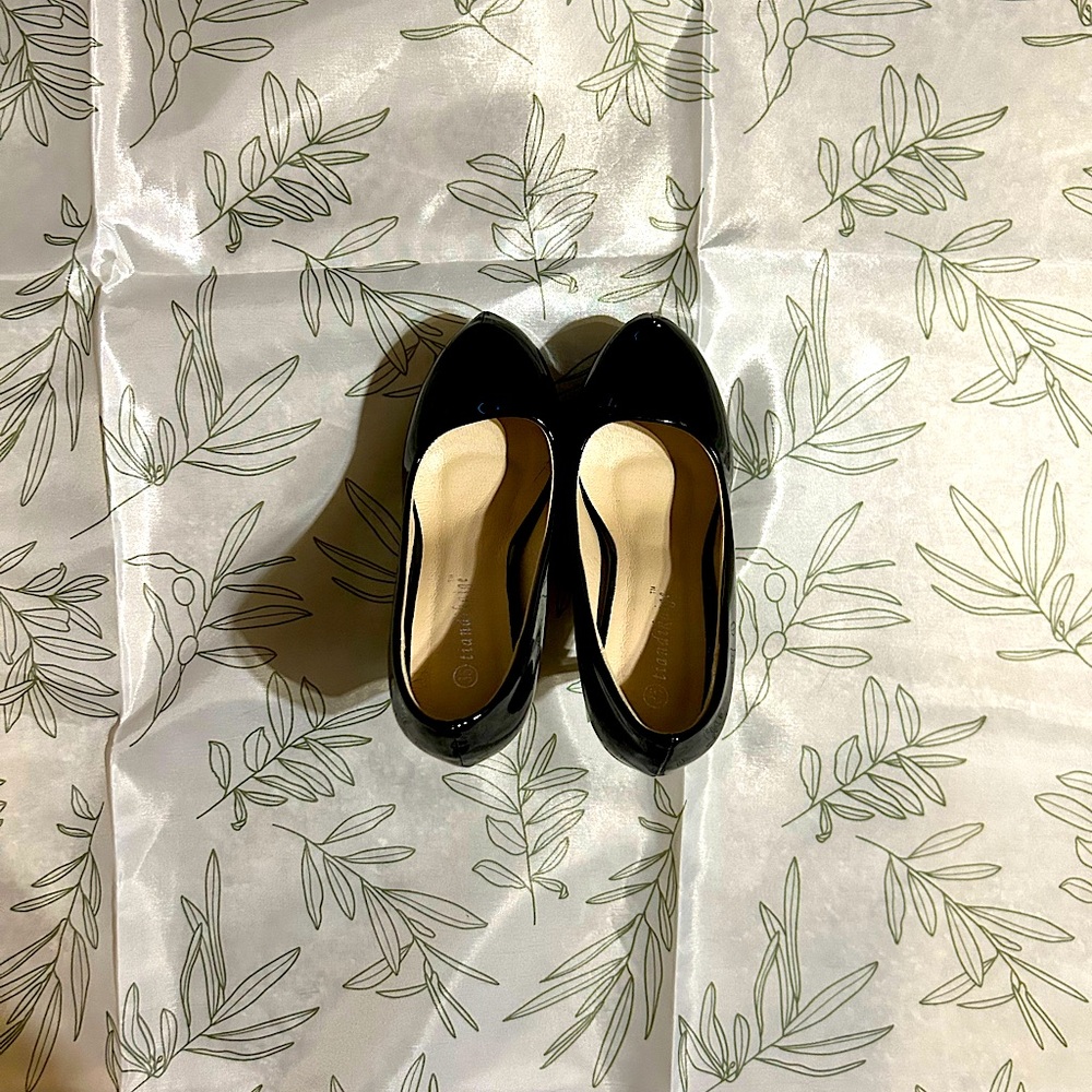 Tiandi- Kaige black heels